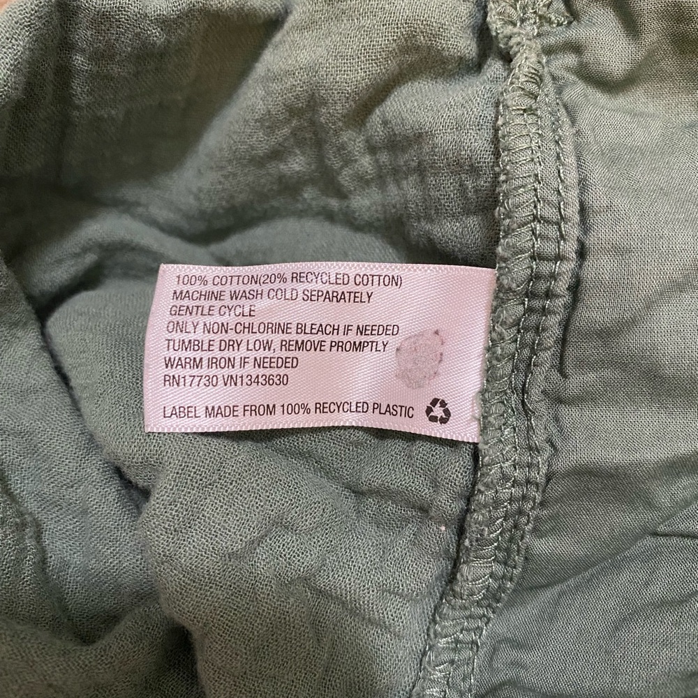 Universal Thread Shorts size medium - Picture 6 of 6